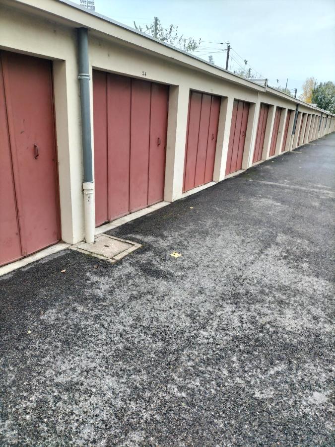 Jolie Appartement Proche Tramway Vénissieux Kültér fotó